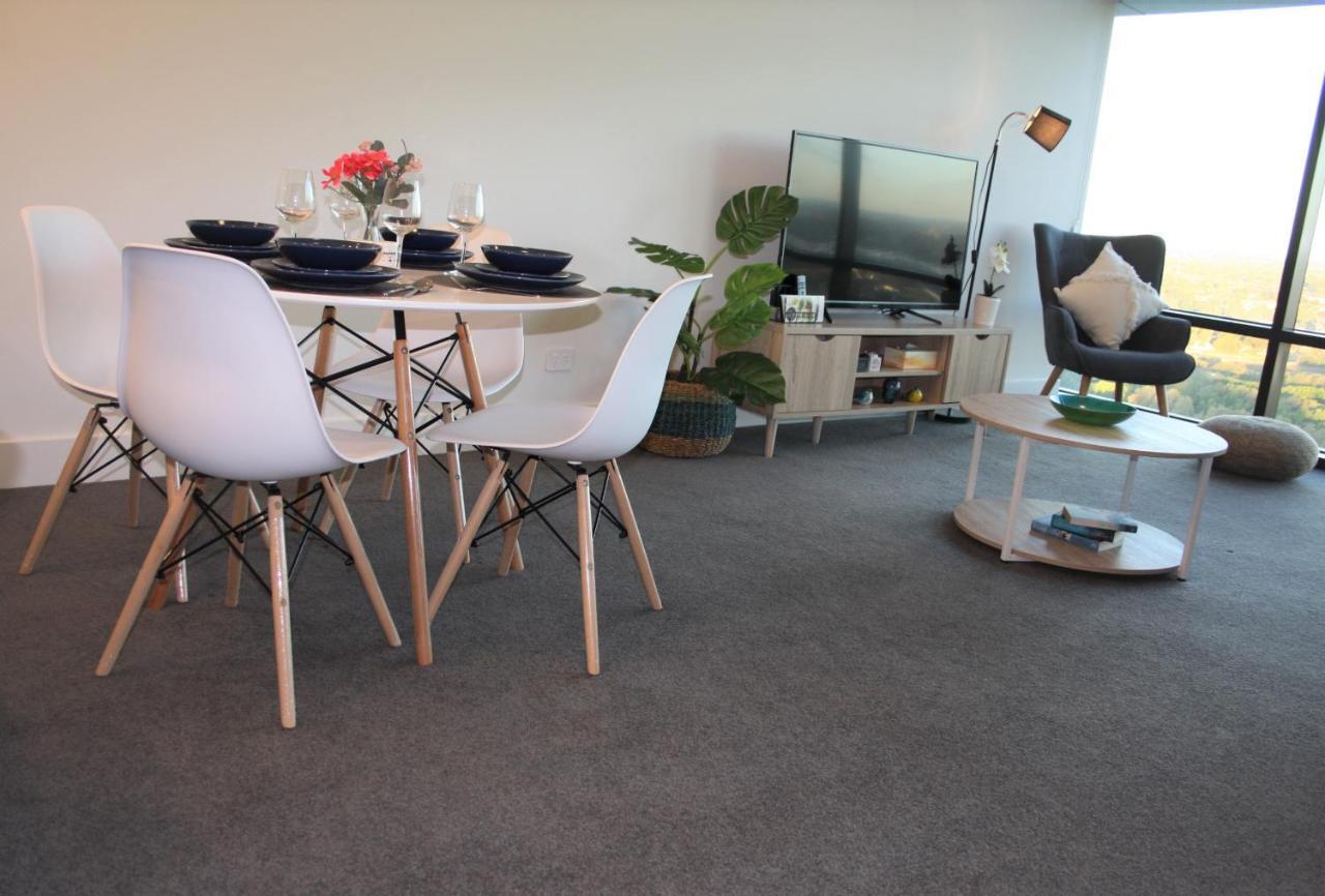 Stunning Views Sydney Olympic Park Apartment Exterior photo